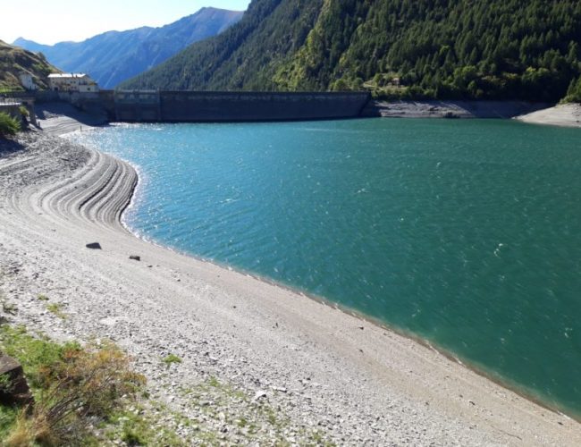 Un lac bien bas à Ponte Chianale