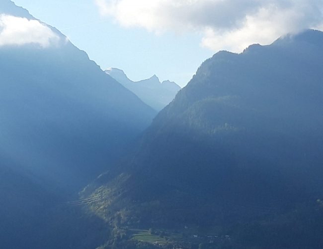 Le Val Savarenche et la Becca du Monciair...